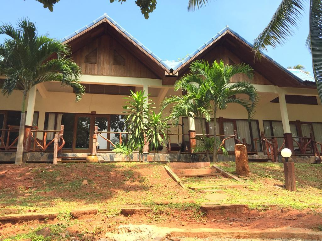 Koh Talu Island Resort Bang Saphan Noi Exterior foto